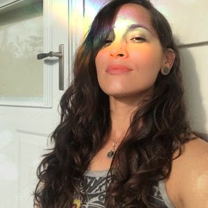 Meet your Posher, Denice